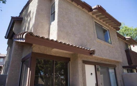 2424 CHANDLER Avenue Simi Valley, CA 93065