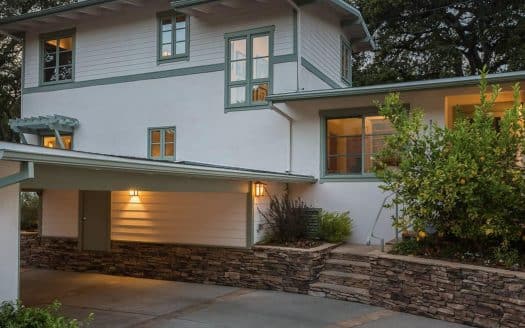 21351 Rios St, Woodland Hills 91364