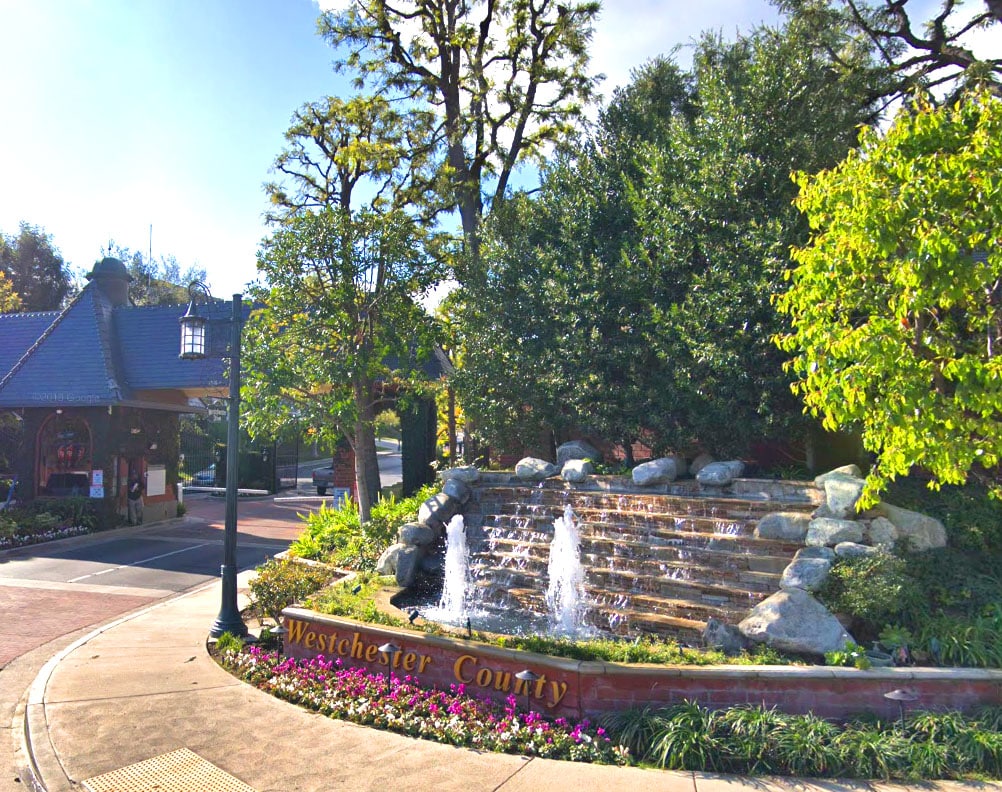 Woodland Hills Gated Communities