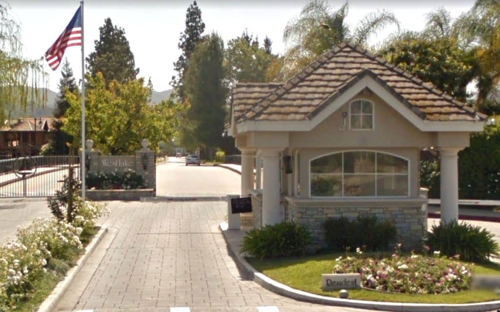 Westlake Island Gated Community in Thousand Oaks