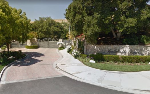Calabasas View gated community