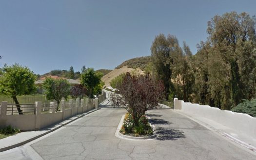 Natoma Estates Gated Community in Woodland Hills