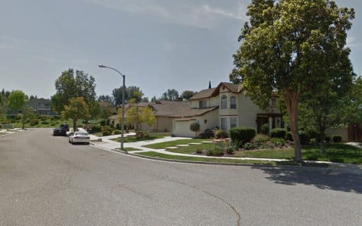 Lake Drive Simi Valley gated Community