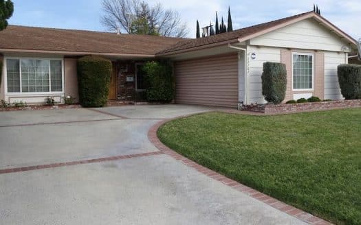 22707 Strathern St, West Hills, CA 91304