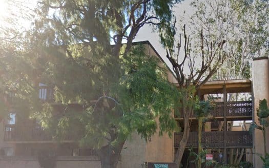 Warner West Condos in Woodland Hills