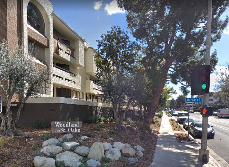 Woodland Oaks Condos in Woodland Hills