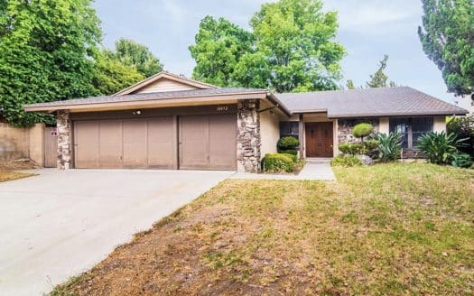 10052 Glade Ave, Chatsworth CA 91311