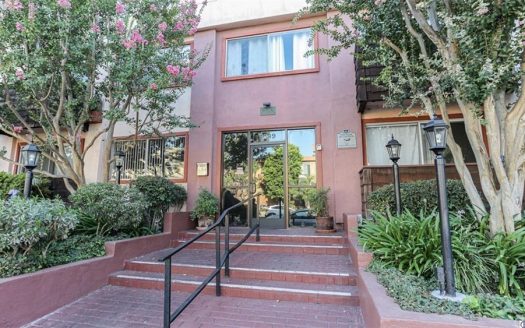 5349 Newcastle Ave APT 26