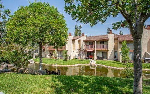 21551 Burbank Blvd #106