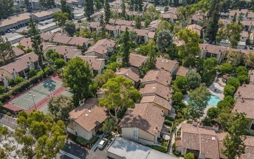 21551 Burbank Blvd # 106 Woodland Hills 91367 -2