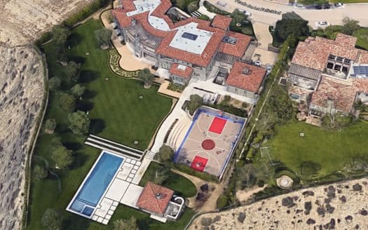 Courtney Kardashian home at the estates at the Oaks