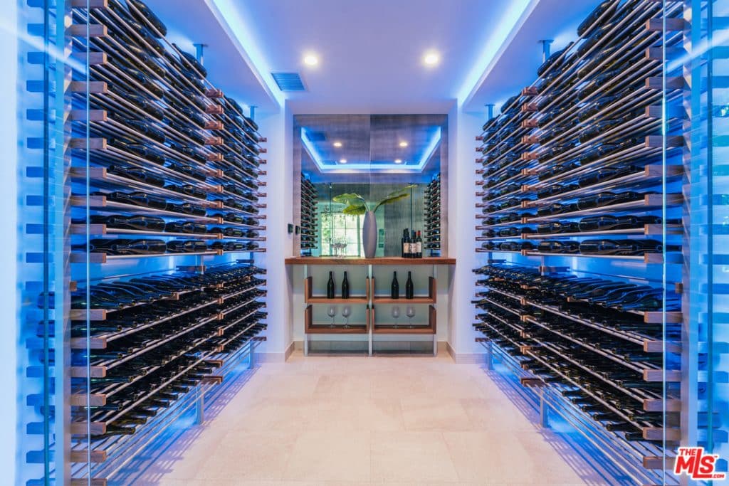 Hidden Hills "The Weekend" Estate