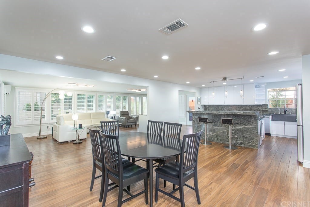 6919 Birchton Ave, West Hills, CA