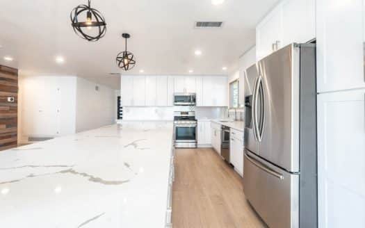 6544 Gross Ave, West Hills, CA 91307