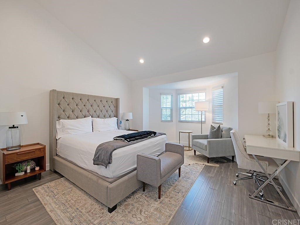 30496 Passageway Pl Unit P1, Agoura Hills, CA 91301