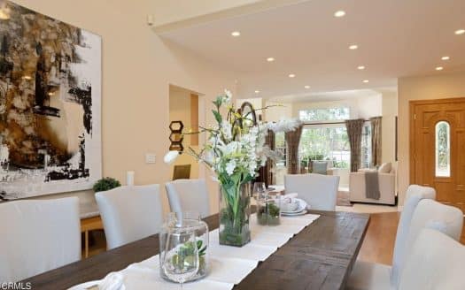 22600 Erwin St, Woodland Hills, CA 91367