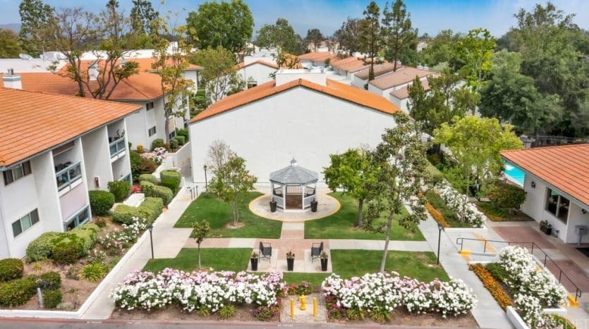 Oak Oark Condos Calabasas