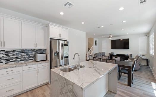 23226 W Remington Way, West Hills, CA 91307