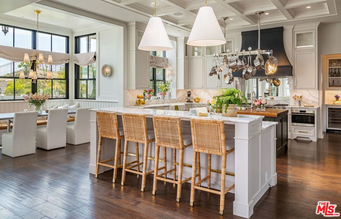 25314 Prado De La Felicidad, Calabasas, CA 91302