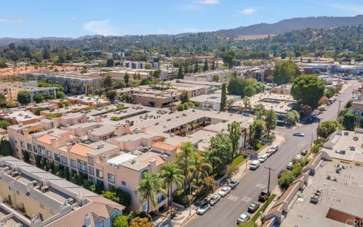 5224 Zelzah Ave #109, Encino, CA 91316