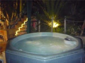 22942 Crespi St, Woodland Hills, CA 91364