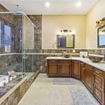 22953 Oxnard St, Woodland Hills, CA 91367