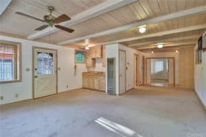 23121 Ostronic Dr, Woodland Hills, CA 91367