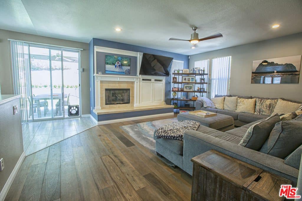 24074 Lance Pl, West Hills, CA 91307