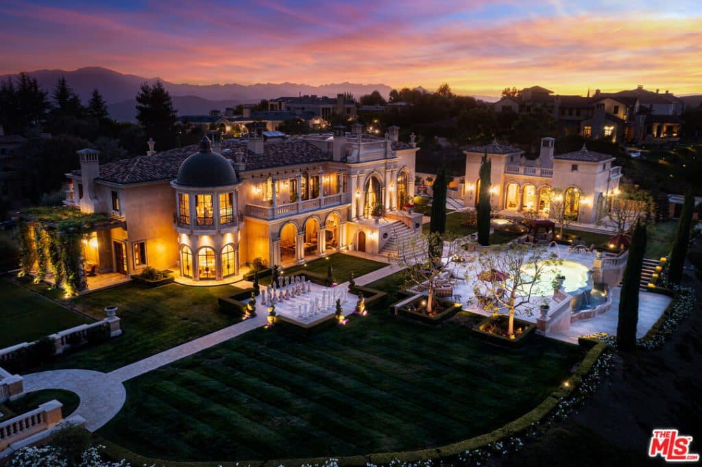 Villa Bellezza in Calabasas