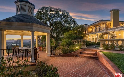 5603 Amorita Pl, Woodland Hills, CA 91367