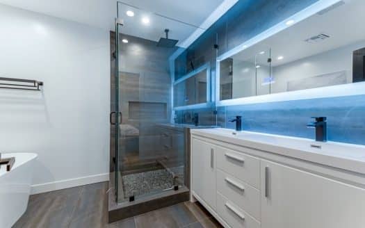 6168 Peterson Ave, Woodland Hills, CA 91367