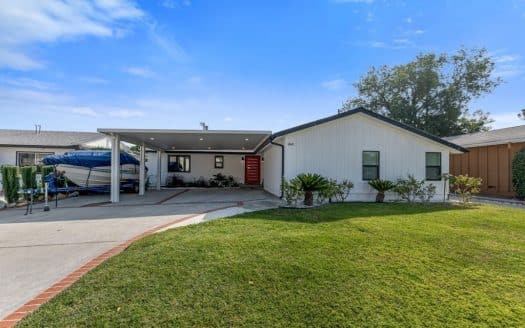 6168 Peterson Ave, Woodland Hills, CA 91367