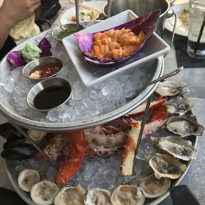 EMC Seafood Restaurant in Woodland Hills