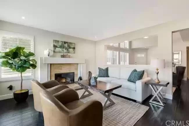 24701 Via Del Llano, Calabasas, CA 91302