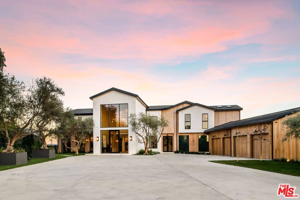 Calabasas Farmhouse is meticulously constructed to ensure privacy and seclusion and is set behind guarded gates of the City of Hidden Hills.