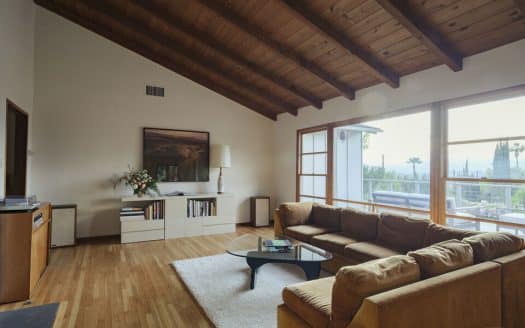 22655 Macfarlane Dr, Woodland Hills, CA 91364