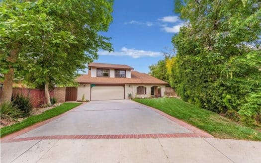 6713 Vicky Ave West Hills, CA 91307