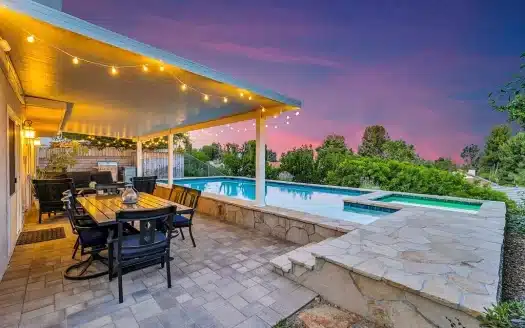 7912 Marquand Ave, West Hills, CA 91304