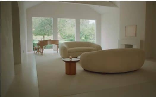 Kim Kardashian home in Hidden Hills Calabasas2