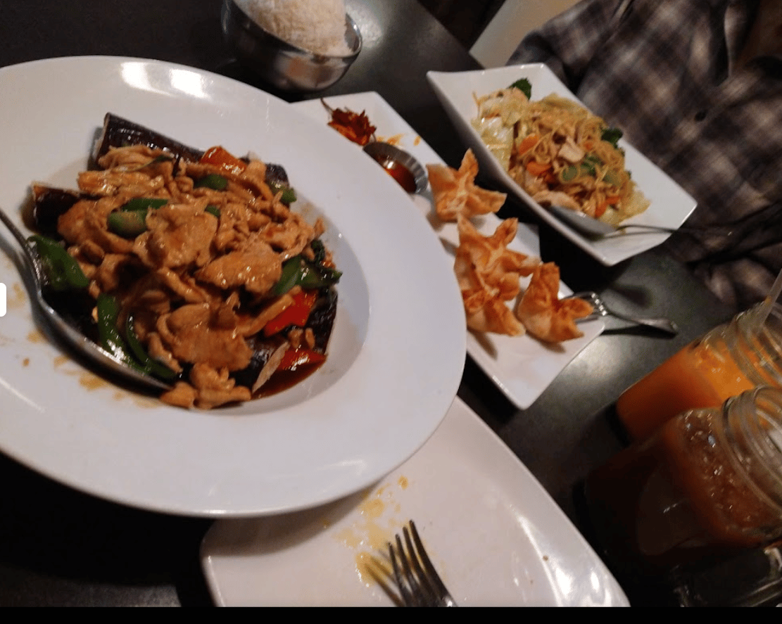 Anantra Thai Woodland Hills