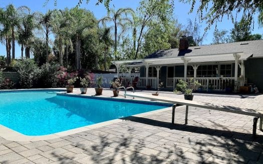 22217 Dolorosa St, Woodland Hills, CA 91367