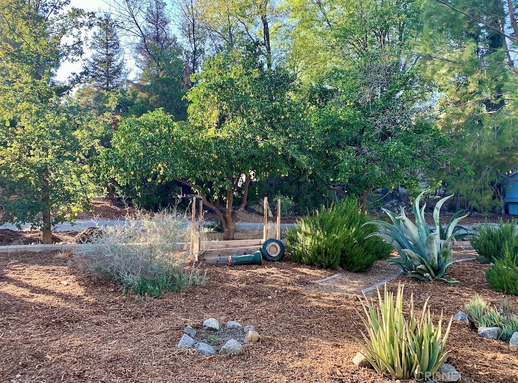 22217 Dolorosa St, Woodland Hills, CA 91367