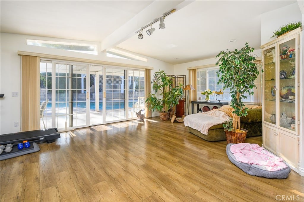 Carlton Terrace Pool Home