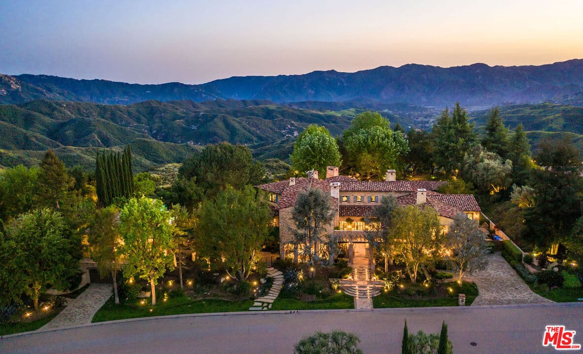 25304 Prado De La Felicidad, Calabasas, CA 91302