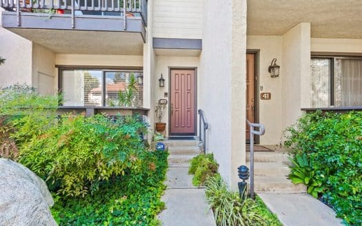21730 Marylee St UNIT 40, Woodland Hills, CA 91367