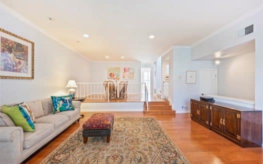 21730 Marylee St UNIT 40, Woodland Hills, CA 91367