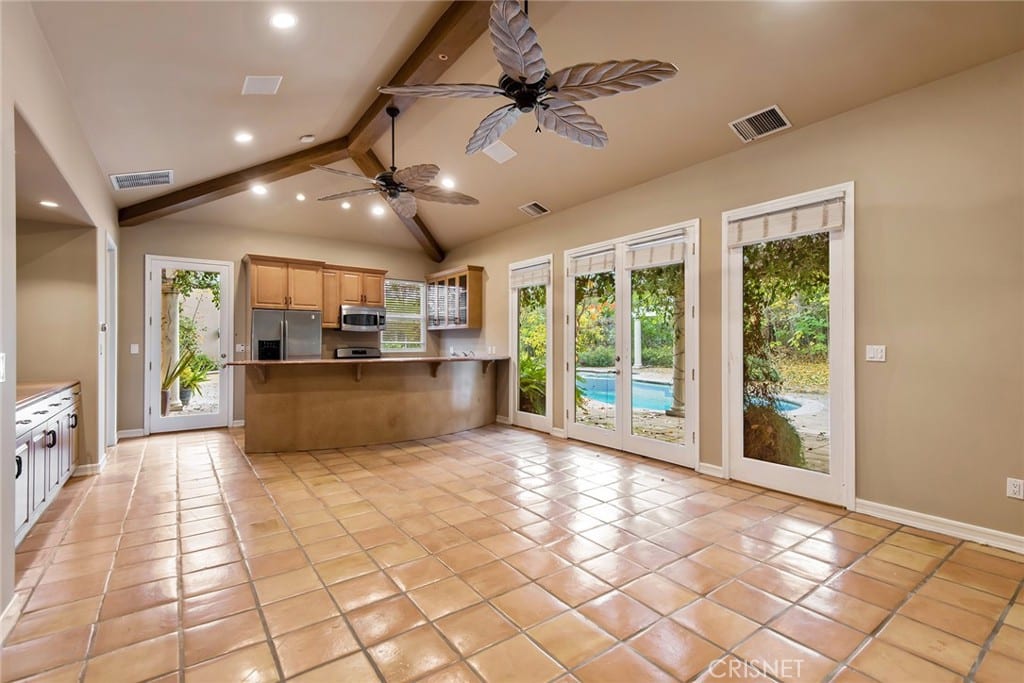 Oak Creek Estates Mansion