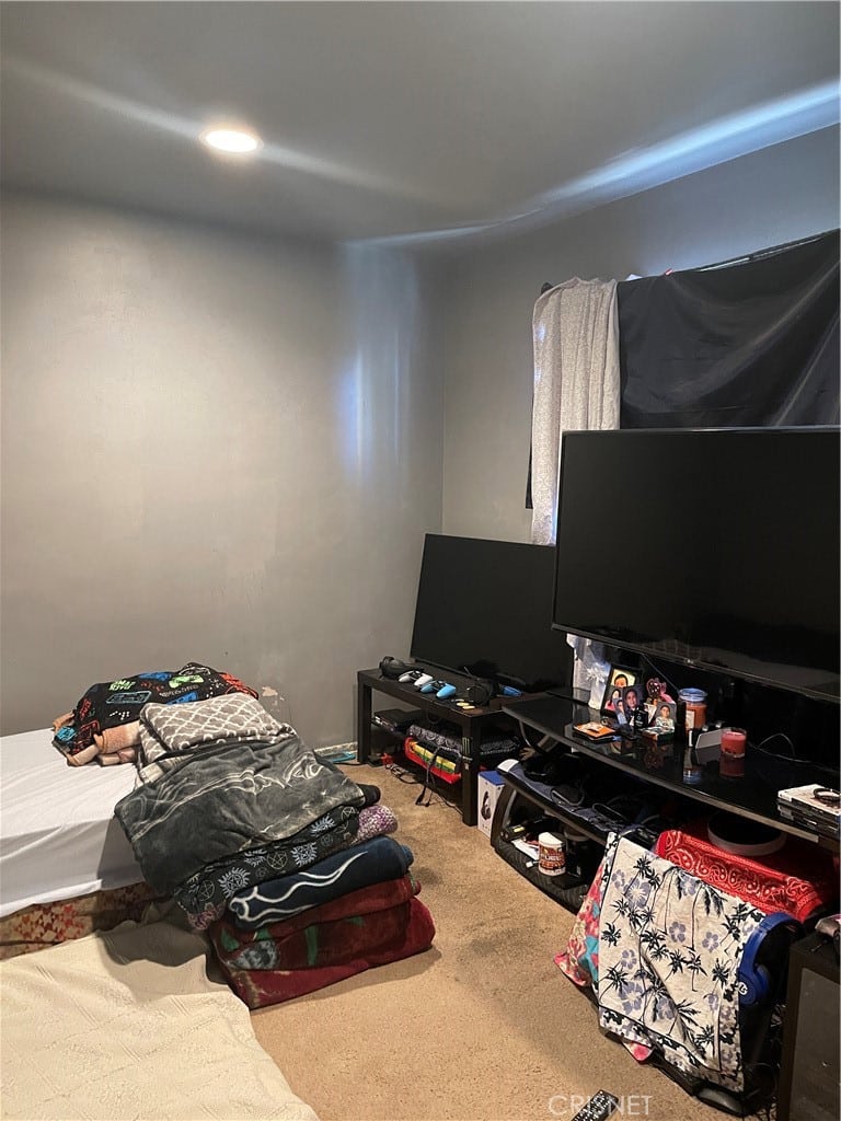 22551 HAYNES STREET, WEST HILLS, CA 91307