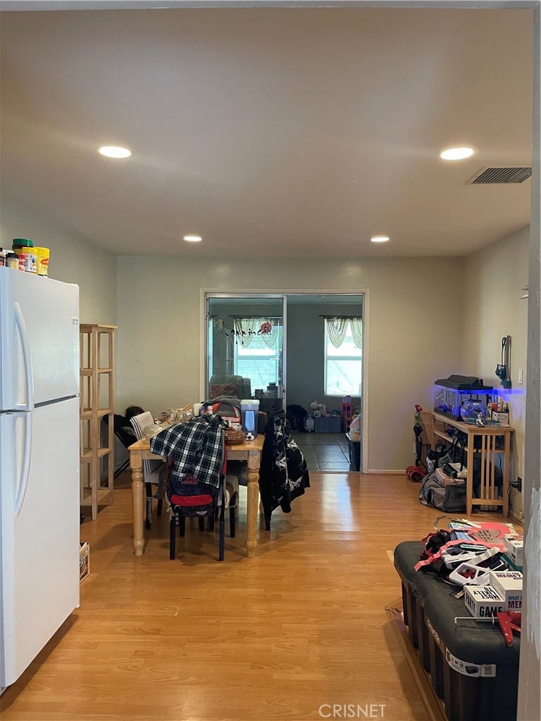 22551 HAYNES STREET, WEST HILLS, CA 91307