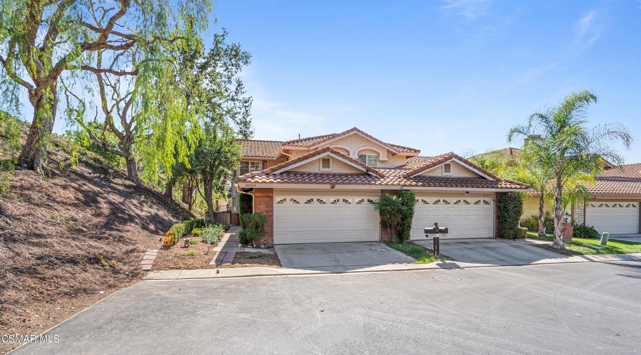 30104 Elizabeth Court, Agoura Hills, CA 91301